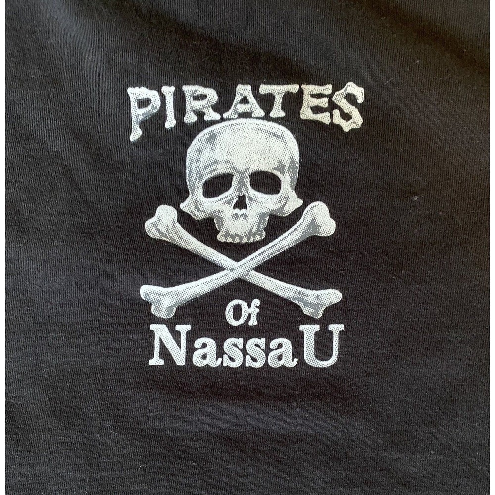 I Bahamas Mens S Pirates Surrender the Booty Black Cotton Tshirt Nassau Souvenir - Picture 6 of 7